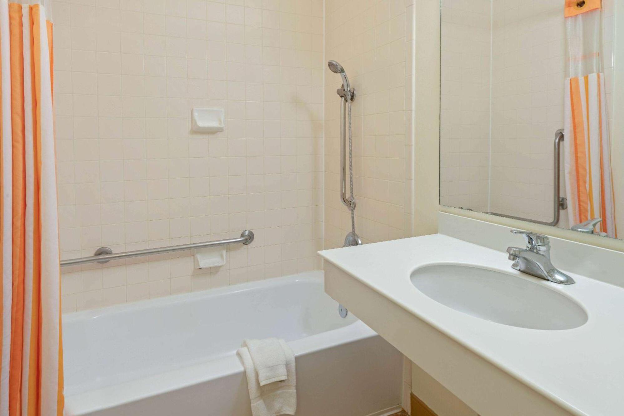 La Quinta By Wyndham Salt Lake City - Layton Ngoại thất bức ảnh